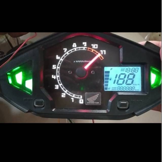 Speedometer Honda Megapro Mono Shock FI Original