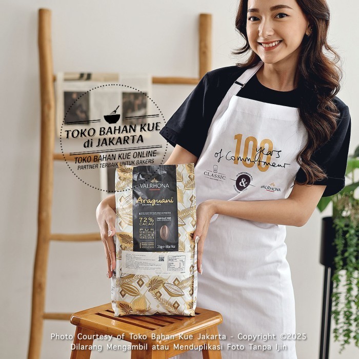 

Cabina Valrhona Araguani 72% Dark Chocolate 3Kg Sak Couverture Cokelat Coklat