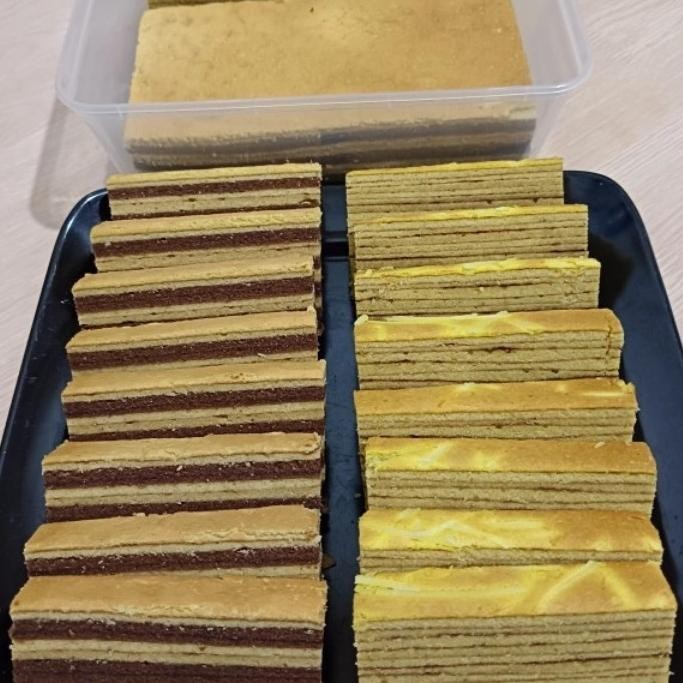 

KUE LAPIS LEGIT LS01