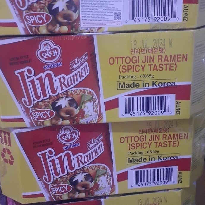 

ottogi jin ramen spicy cup,65g,1pack isi 6cup B77S