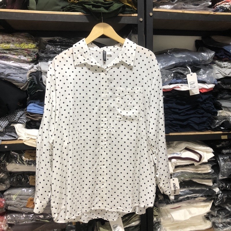 KEMEJA OVERSIZE WANITA ONE POCKET POLKADOT BY H*M
