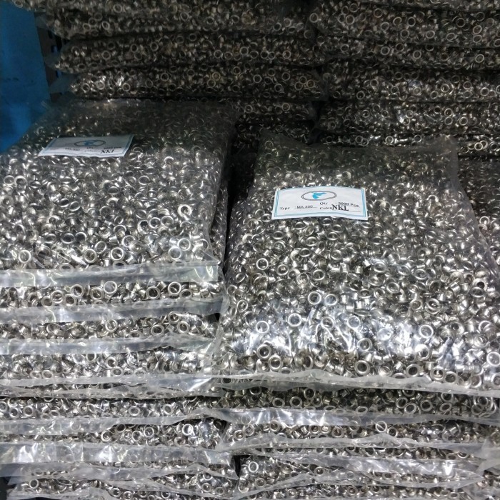 

Mata Ayam Nekel 350 Merk Fuji(Isi 5000Pis)