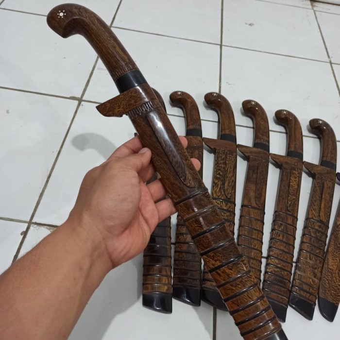 Golok Sembelih Super Tajam Bohler K110 Standar Aisi D2