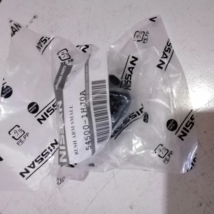 Bushing Arm Kecil Nissan March