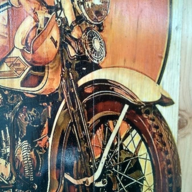 LUKISAN KAYU HARLEY DAVIDSON VINTAGE HIASAN DINDING JATIBELANDA