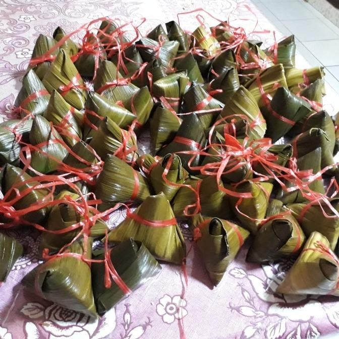 

READY STOCK BAKCANG KETAN AYAM !!!!!