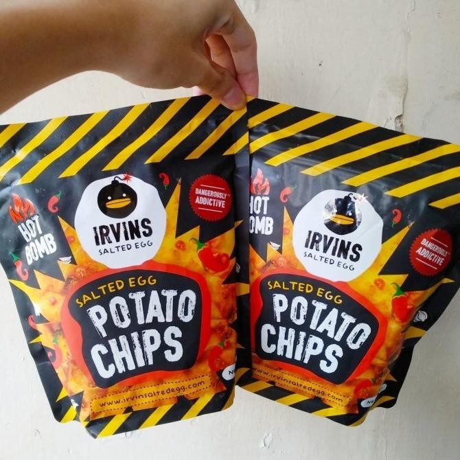 

TERBARU IRVINS HOT BOMB SALTED EGG POTATO CHIPS 105 GRAM (MADE IN SINGAPORE) !!!!!