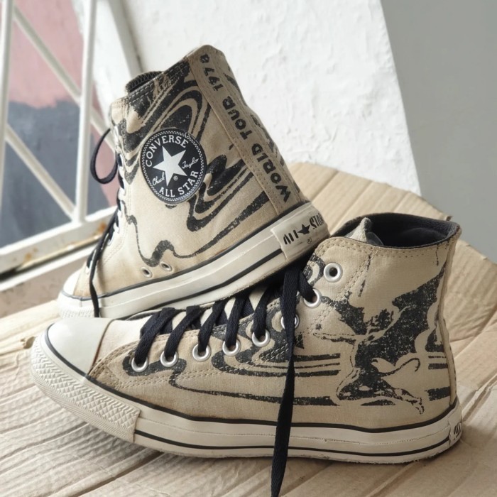 CONVERSE CT HI BLACK SABBATH "WORLD TOUR 1970" SIZE EUR40