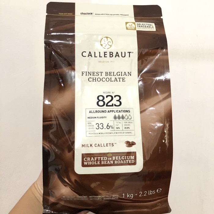 

Ready 1 KG Callebaut Milk 823 / 33,6% Chocolate Couverture Kemasan Asli 1 KG