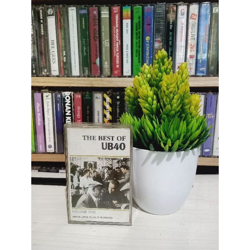 Kaset UB 40 THE BEST OF