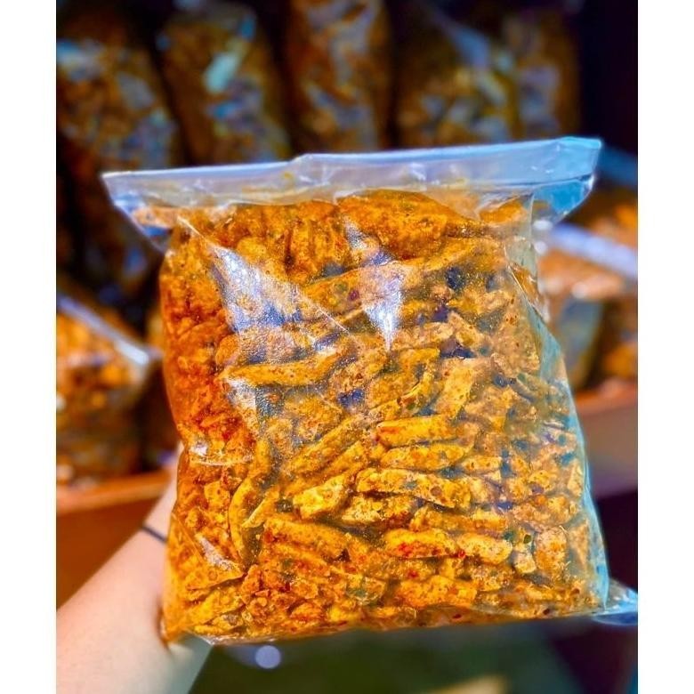 

Basreng Stik 1Kg Viral Pedas Daun Jeruk Bumbu Melimpah