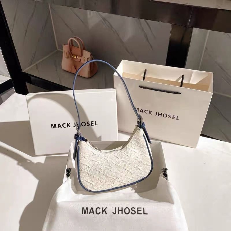 Tas MiuMiu Wanita, Kantung Bahu Ketiak Desain Spesial Minat