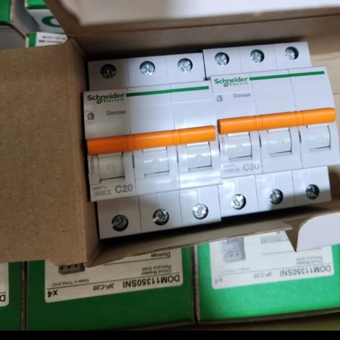 Update MCB Schneider Domae 3 Phase 20 Ampere Schneidher
