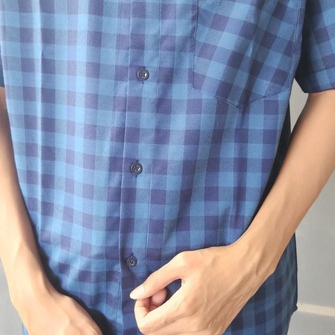 Kemeja Hem Baju Pria Cowok Kotak S M L Xl Xxl Pendek Navy Biru Ventt Pengiriman Cepat