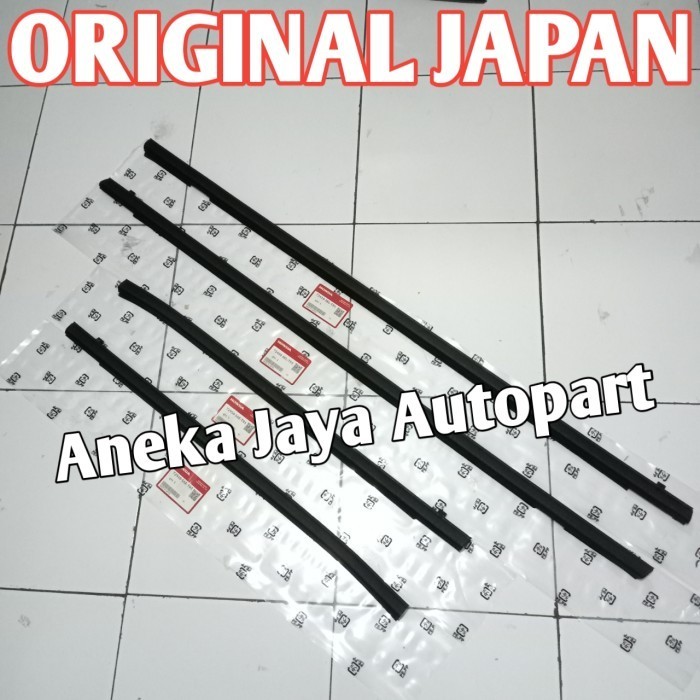 Pelipit Karet Kaca Luar Honda Jazz Gd3 2004-2007 Original 1Set 4Pcs Ori