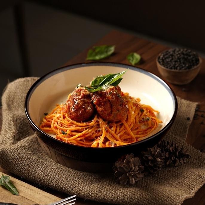 

Pasta & Meatballs