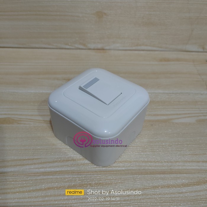 SATU SET OUTBOW SAKLAR ENGKEL HOTEL / SAKLAR TUKAR PANASONIC