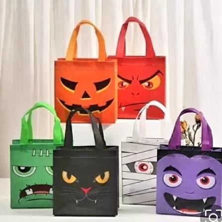 

OLH - Tas PVC Souvenir Halloween Trick Or Treat Shopping Goodie Bag Haloween TERLARIS