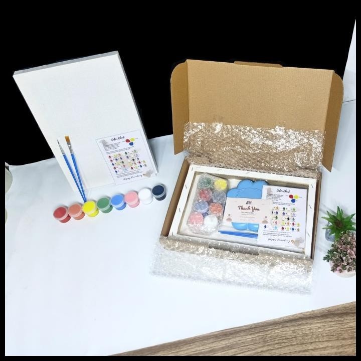 

BEST DEAL PAKET ALAT LUKIS ANAK LENGKAP 1 SET KUAS CAT KANVAS 20X20 CM PALET
