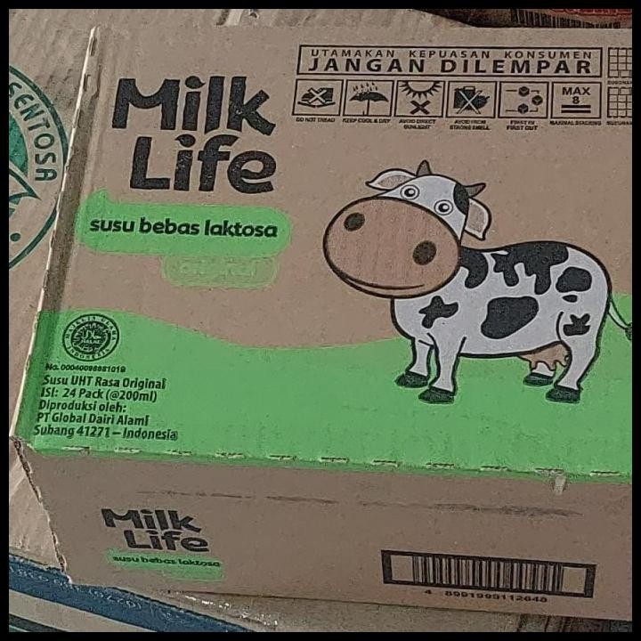

BEST DEAL SUSU UHT MILK LIFE 200ML MILK LIFE DUS 24 SUSU LACTOSE FREE MILK LIFE !!!