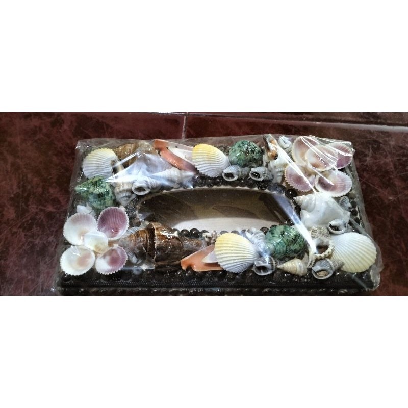 TEMPAT TISU FULL KERANG kerajinan