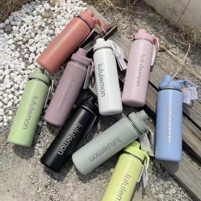 LULULEMON BACK TO LIFE SPORT WATER BOTTLE 24OZ (710ML) - TUMBLER