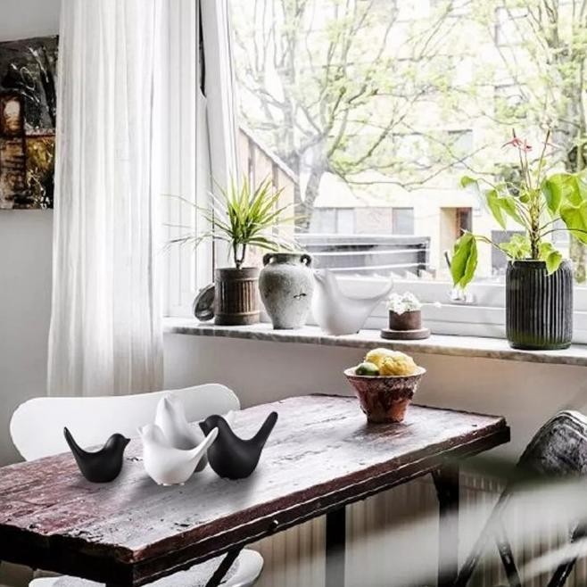 Patung Burung Keramik Pajangan Hiasan Rumah Black White Ceramic Birds Kazamora