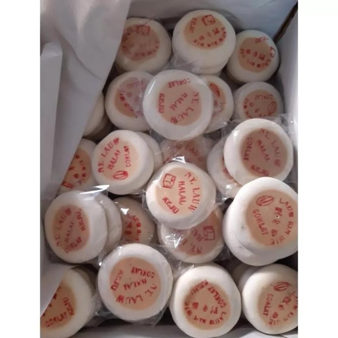 

Kue Bulan/Tiong Ciu Pia Homemade Fresh ada 9 rasa LS01