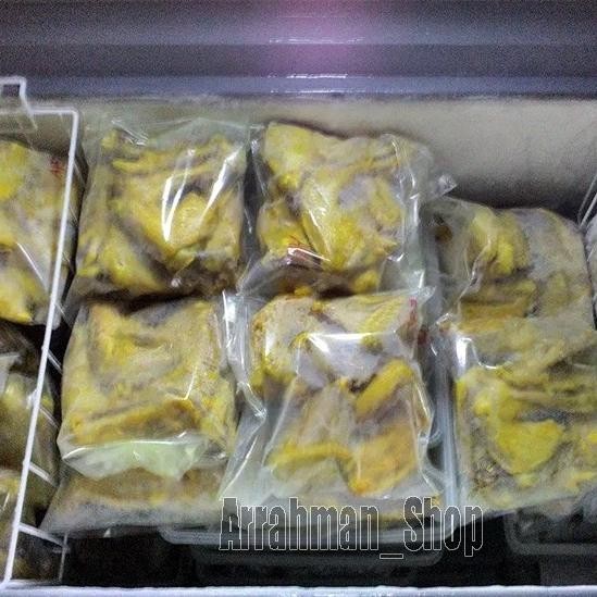 

Ayam Ungkep Bumbu Kuning Ayam Goreng Ungkep Siap Saji / Ayam Frozen Legaza