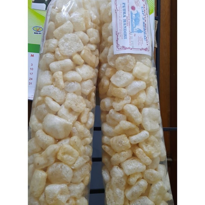 

Kerupuk Kulit Sapi / Rambak / Jangek Cap 2 Kerbau 250 Gram