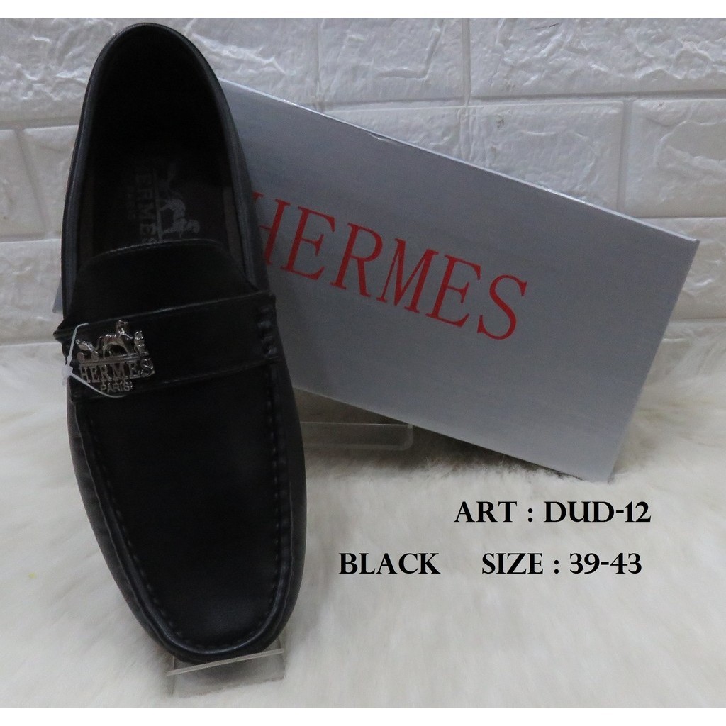 SEPATU CASUAL PRIA MEREK HERMES ART DUD-12 PRICE RP 488.900 BRAND ORIGINAL