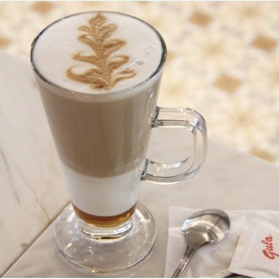 Gelas Gagang Kaca Bening Helsinki Citinova Tebal Tahan Panas Kapasitas 300ML Gelas Kaki Minum Air Ko