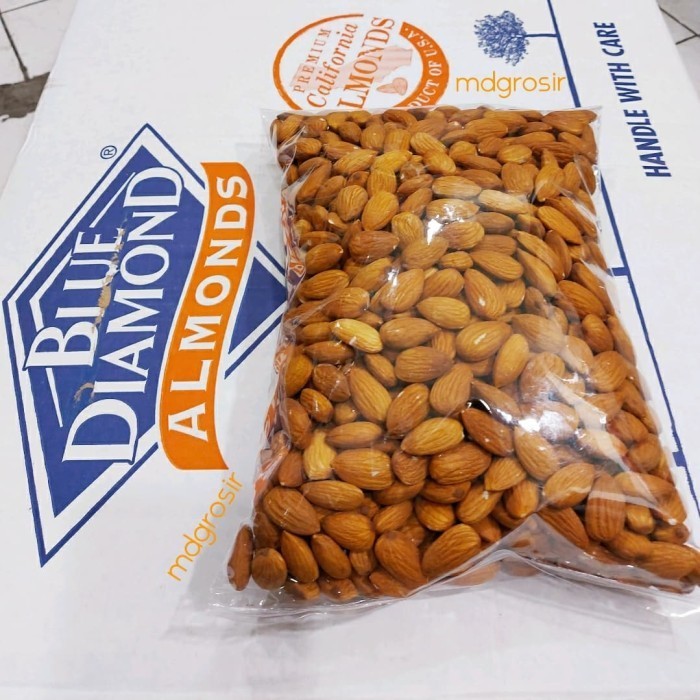 

Raw Whole Almond I Kacang Almond Mentah Kupas 1 Kg