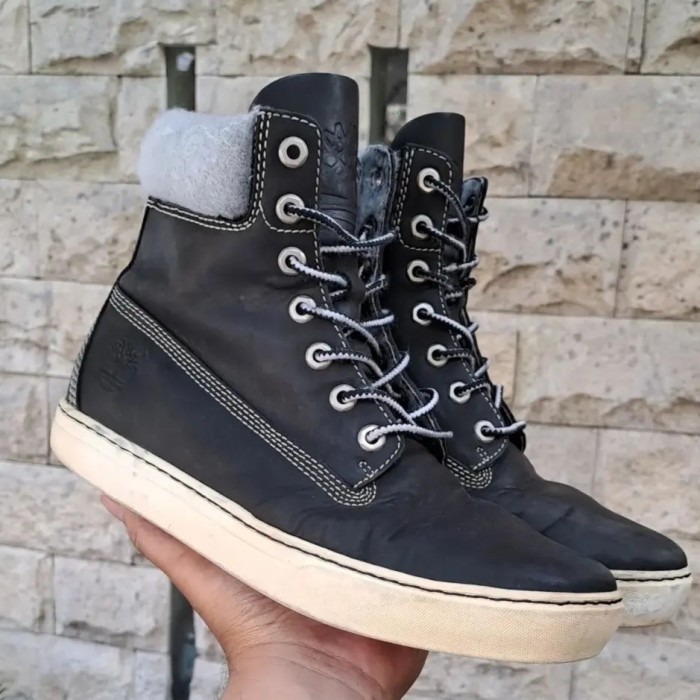 SEPATU PRIA BOOT TIMBERLAND