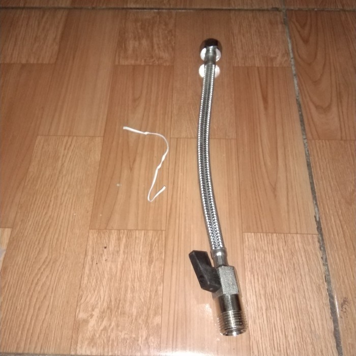 STOP VALVE WITH FLEXIBLE HOSE ECO-FSV300 BARU