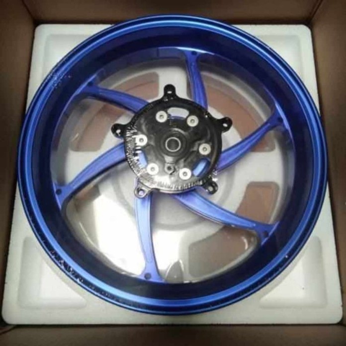 Velg delkevic xmax 250 xmax 250 conected