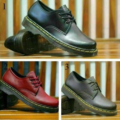 Sepatu Docmart Dr. Martens Dr Martens Low Boots Casual Pria Gratis Ongkir