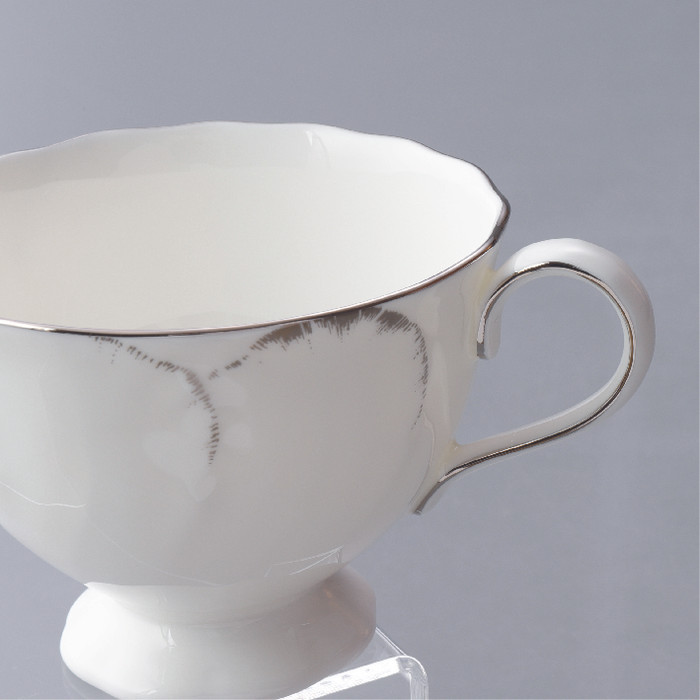 Narumi Simply Platinum 51244-2376_1730 Tea Cup Wth Saucer/ Cangkir Set