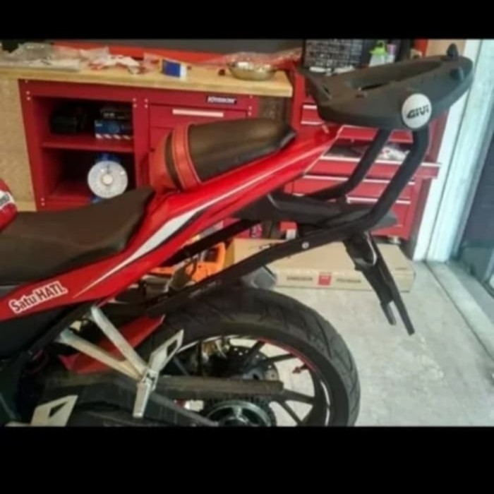 Bracket Box Hrv Givi Honda Cbr150R/Cbr-250/Supra Gtr 150 Givi Original