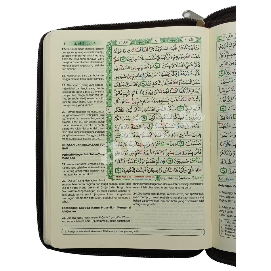 

Al-Quran Tajwid Terjemah Dompet Resleting Alquran Diponegoro