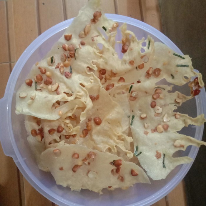 

Peyek Kacang Tanah Daun Jeruk