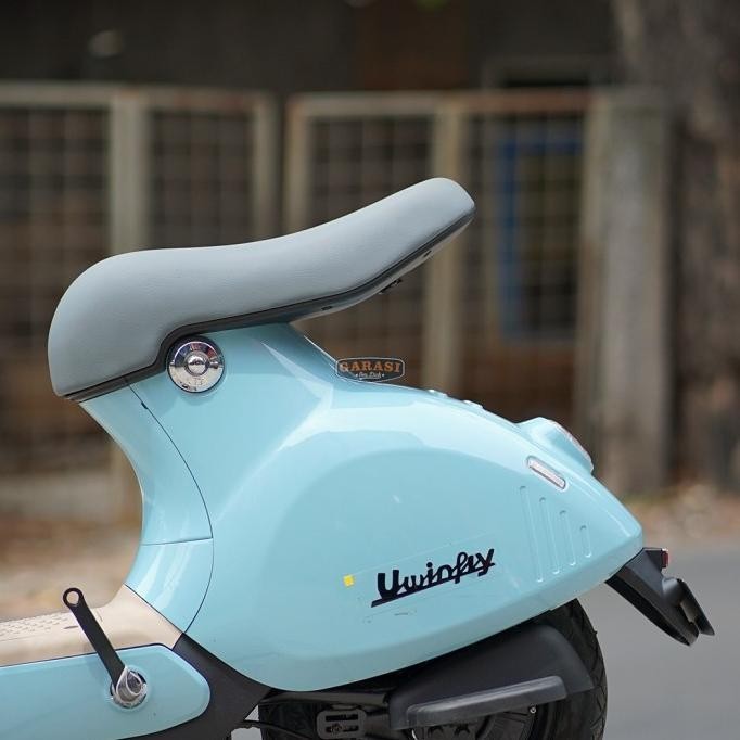 SEPEDA LISTRIK UWINFLY REDFISH 8 RF-8