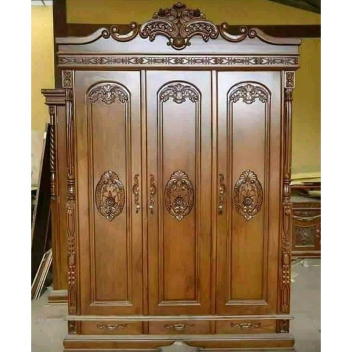almari pintu 3 jati/almari pakaian kayu jati/almari baju kayu jati| Mebel Jepara