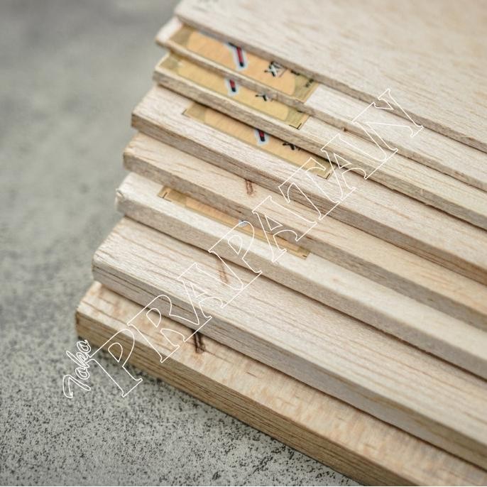 Kayu Balsa Sheet Papan 8mm Sheet 10x100cm / Balsa Wood / Kayu Maket