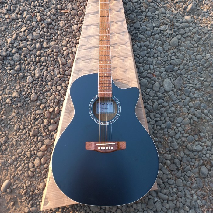 Ami Gitar Akustik Grazia Model Tm 05 N