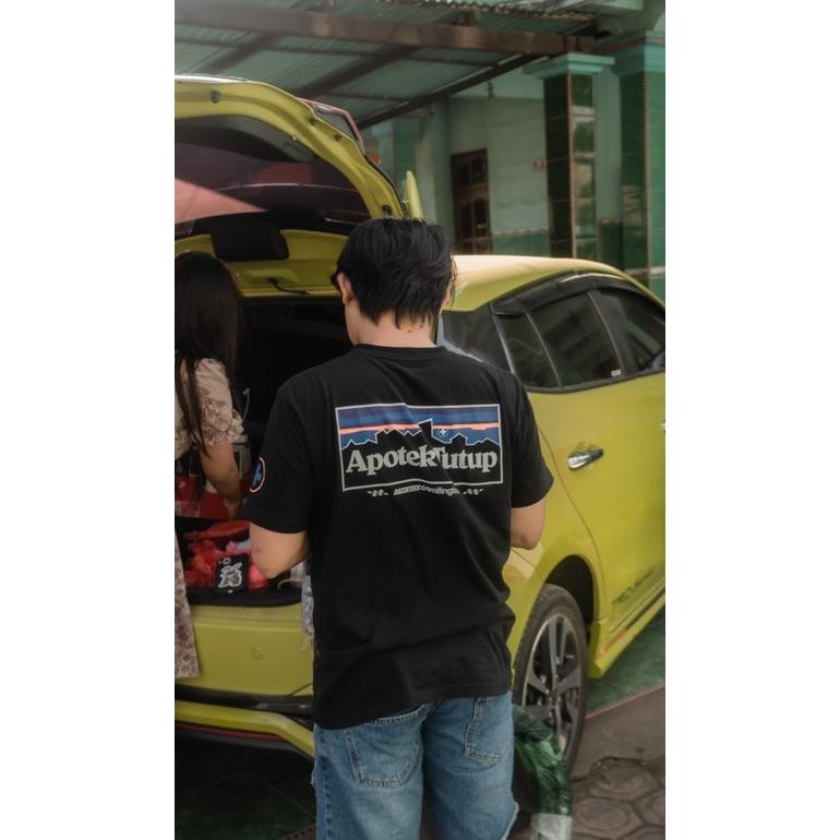 Terbaru Baju Kaos Racertees Apotek Tutup X Agos Kotak T-Shirt Premium