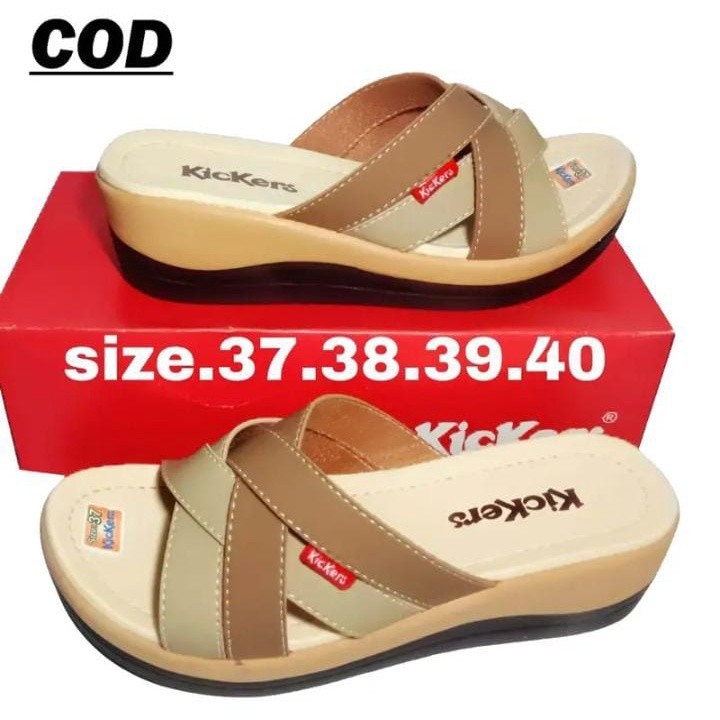 Sandal Karet Wanita // Sandal Wedges Wanita Kickers Kekinian Sendal Wanita Wedges Terbaru Murah