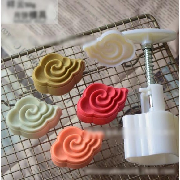 Cetakan Nastar Taiwan Kue Bulan Mooncake 50Gr Moon Cake Plunger Awan