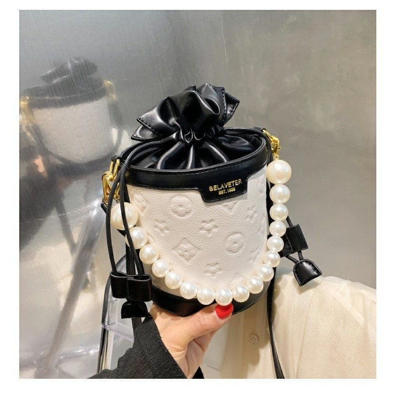 Tas Wanita TikTok, Tas Ember Populer, Tas Kurir Bahu Portabel dan Modis, Rantai Mutiara Influencer, 