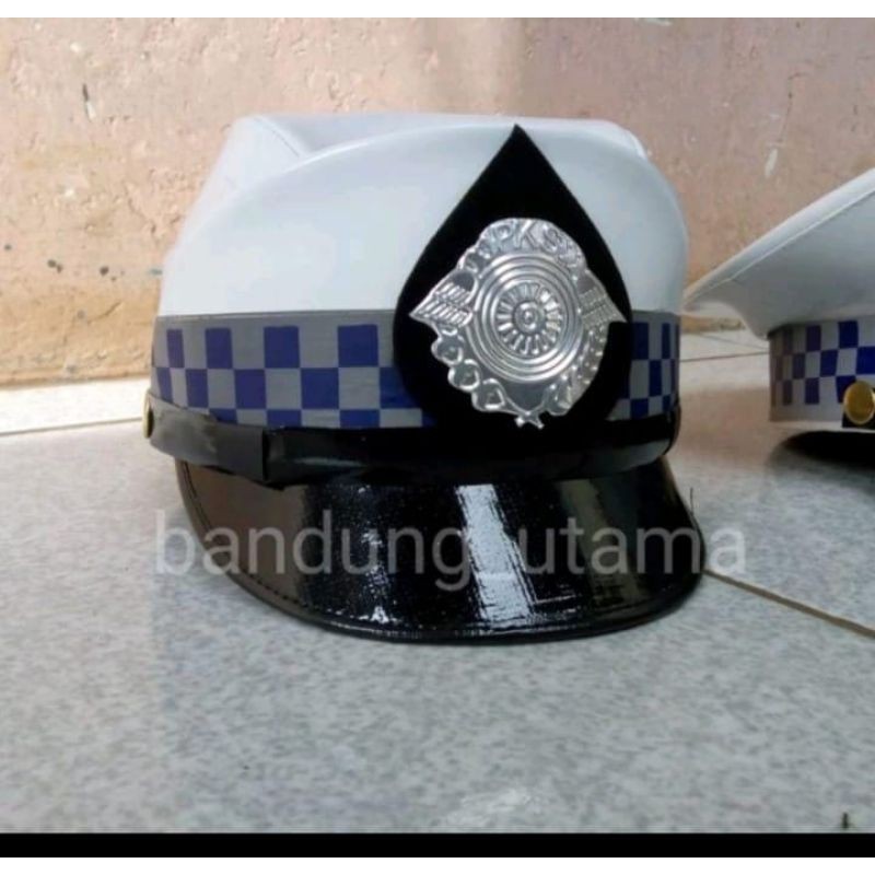 TOPI PET PUTRI PATROLI KEAMANAN SEKOLAH (PKS)